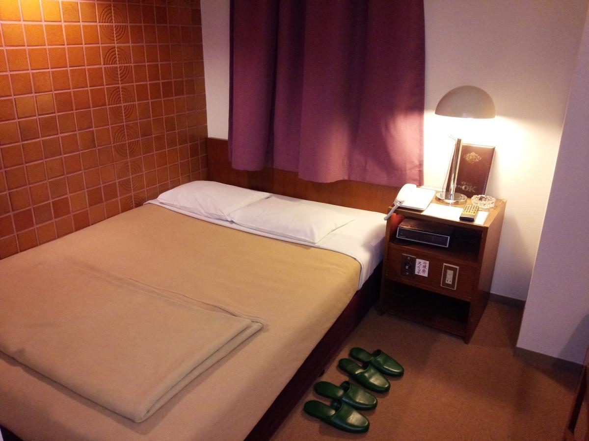 Business Hotel Ok Osaka Esterno foto